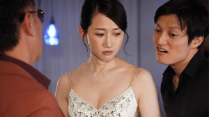 Vợ làm chủ quán rượu vẫn phải xuống nước bán dâm cho khách để gỡ nợ cho chồng Kana Mito